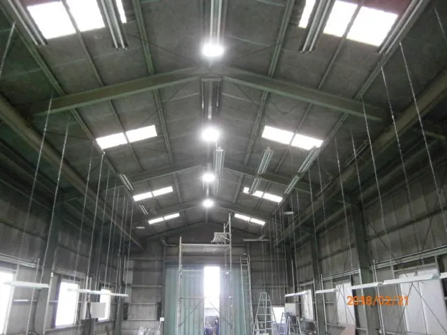 工場改修に伴うLED照明工事